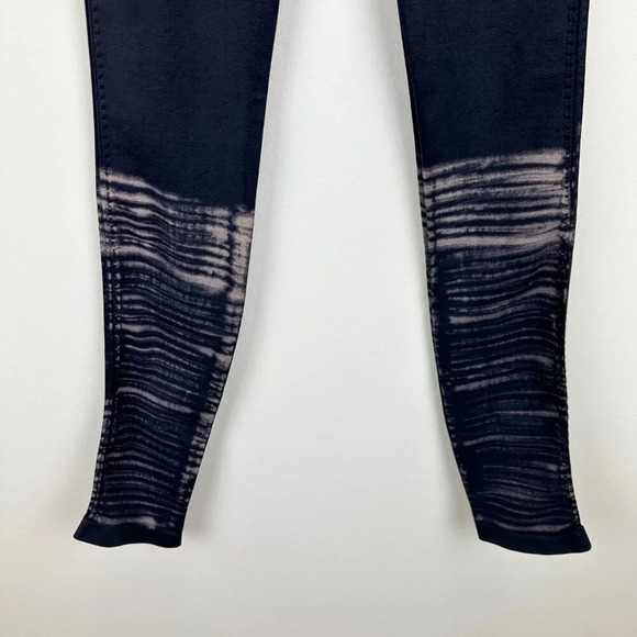 NEW Free People Tie Dye Leggings Movement Washed Barley XS Small High Waist. - Picture 8 of 12